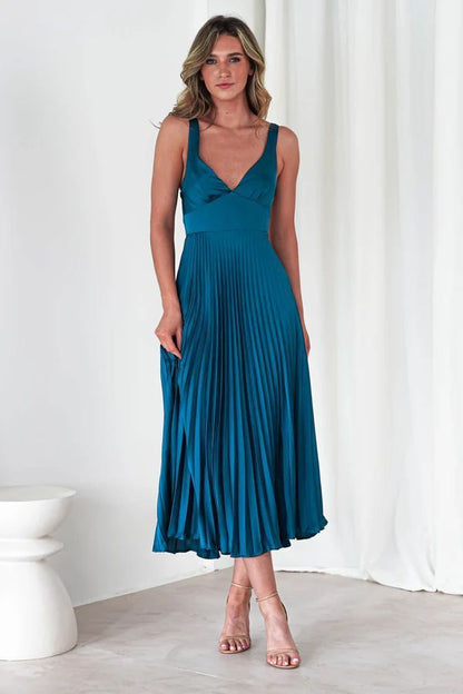Fashion Women's Wear Pleated V-neck Sling Dress