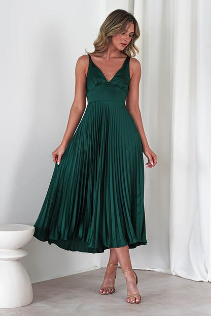 Fashion Women's Wear Pleated V-neck Sling Dress